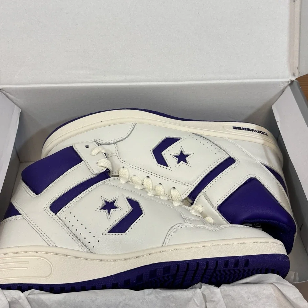 Converse Mens Weapon Mid  Mens Size 9.5 Vintage White Court Purple A11211C